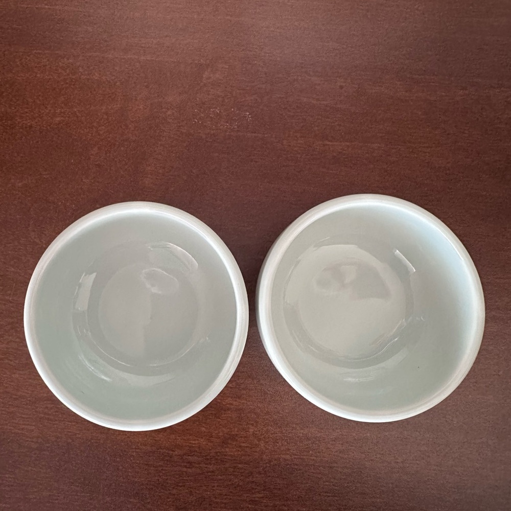 Handmade Korean Baekja Ceramic Bowl:
Rounded Sauce Bowl
- Set of 2